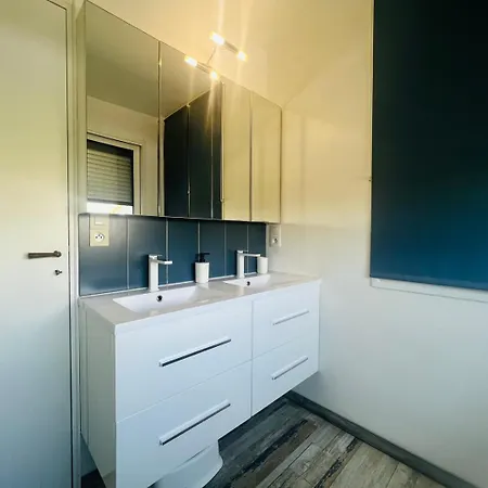 Le - Jolie Maison A בית הארחה Buxerolles