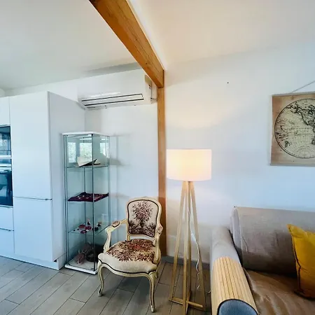 Le - Jolie Maison à